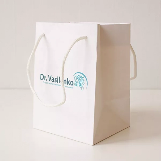 Бумажный пакет для «dr. vasilenko»